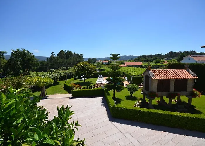 Guest house Casa Marinan 3*